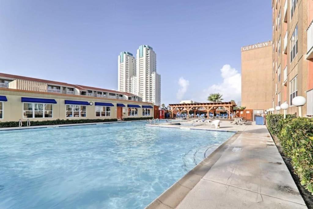 1 Bedroom Studio Near Beach W Pool & Amenities เซาท์ปาเดรไอส์แลนด์ ภายนอก รูปภาพ